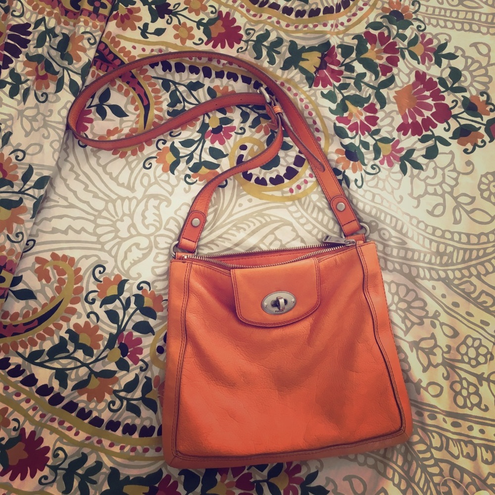 Fossil crossbody