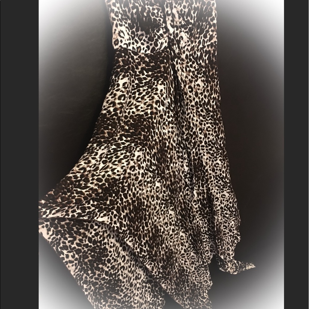 Sweet Lady Cheetah Jagged Cut midi Dress