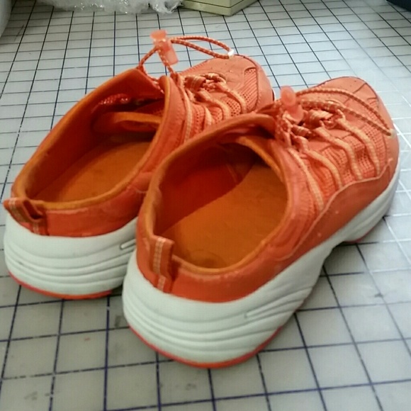 Ladies shoes - Picture 3 of 3