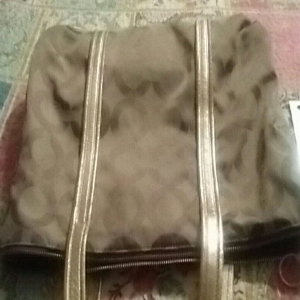 Coach shoulder bag - Picture 3 of 8