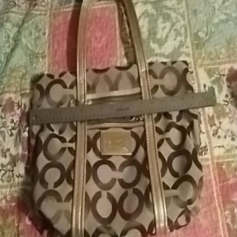 Coach shoulder bag