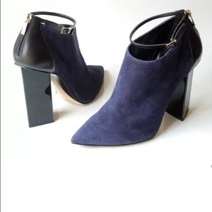 Jimmy Choo Vanish Navy Black 7.5 37.5 Booties