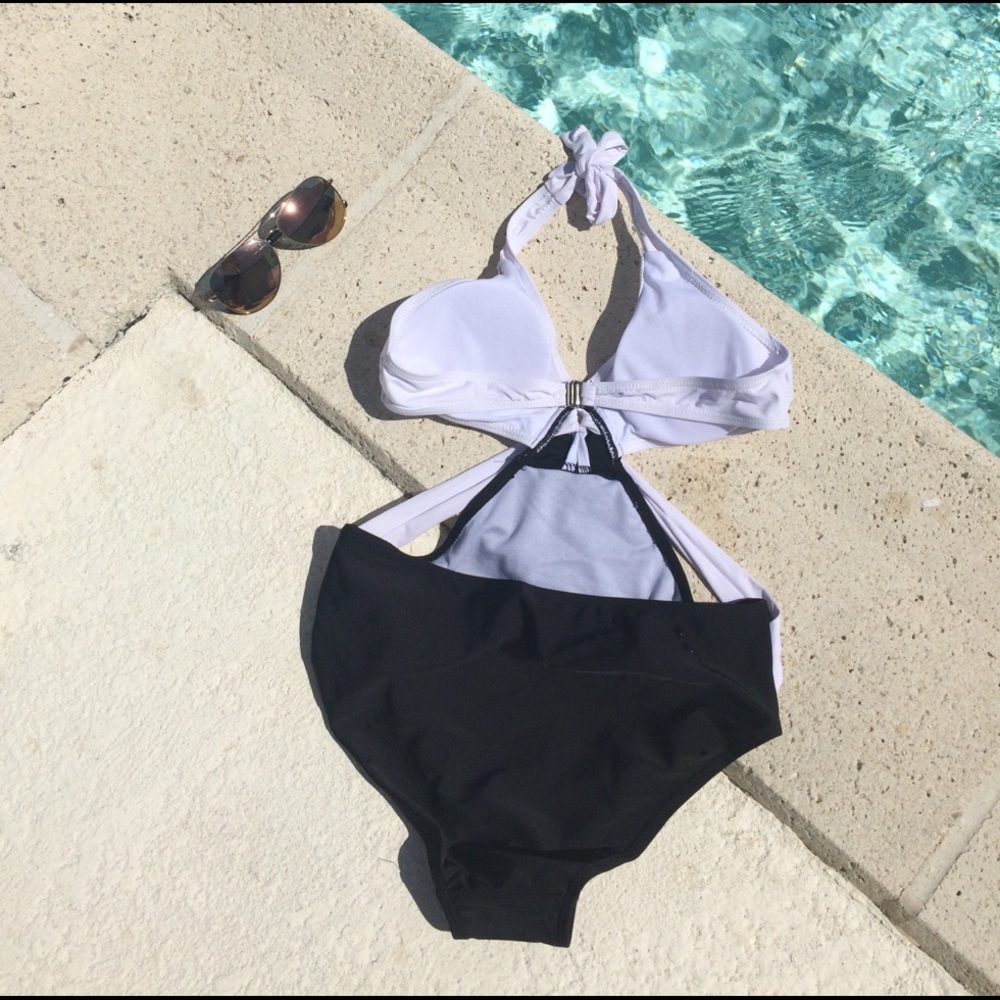 Bathing suit - Picture 5 of 5