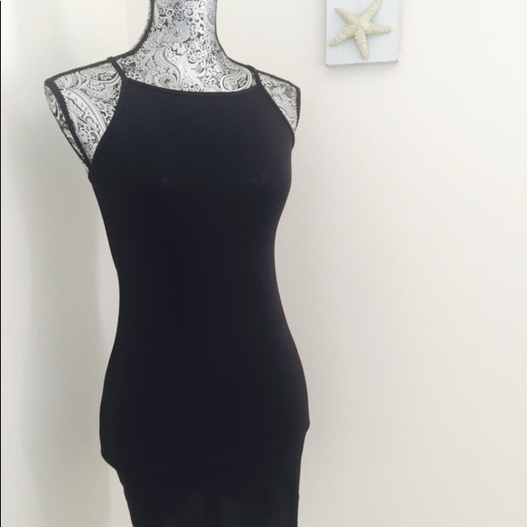 🎉PRICE DROP!🎉Solid Backless Bodycon Mini Dress🌺 - Picture 5 of 7