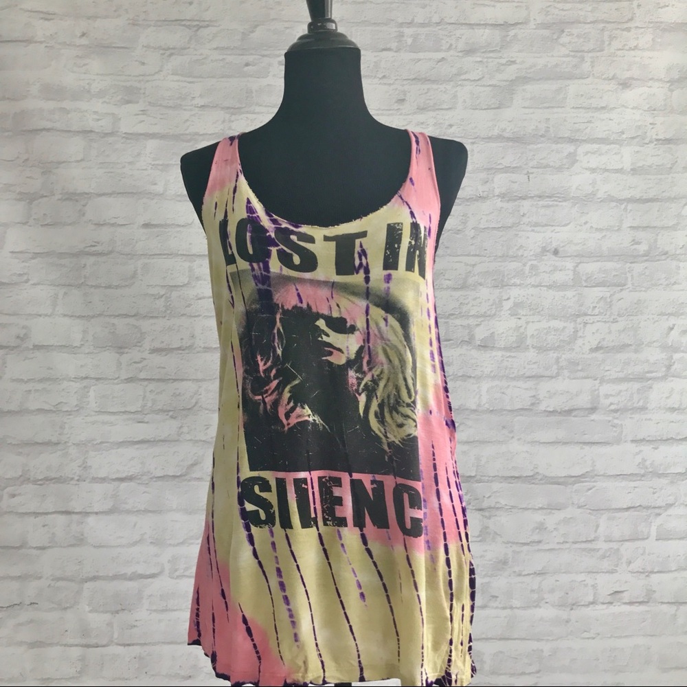 Lost in Silence Graphic tank