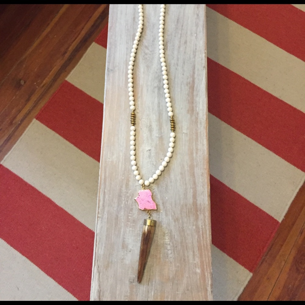 Statement Necklace, Rock & Horn, BPD