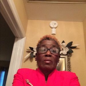 Meet your Posher, Bernice