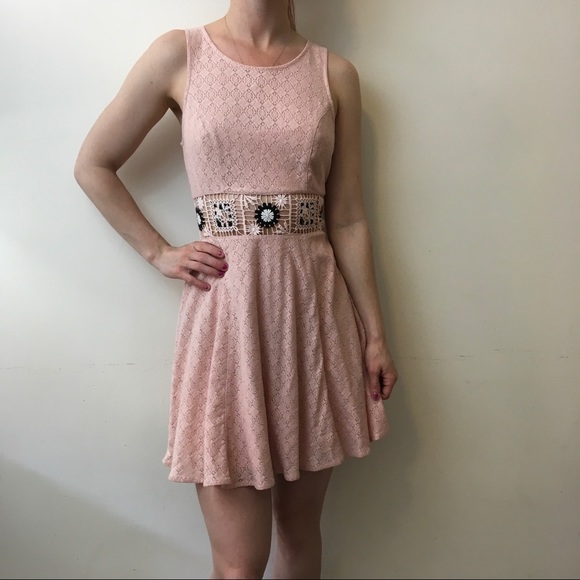 Free People Dresses & Skirts - Free People Pink Daisy Cage Crochet Flower Dress