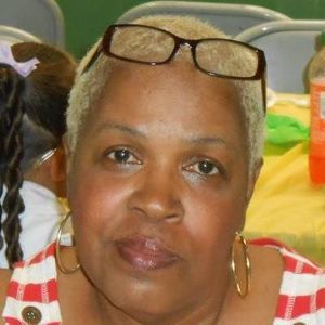 Meet your Posher, Annette