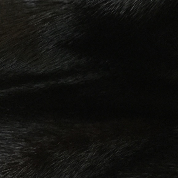 Luxurious reversible mink/leather vest Lg - Picture 7 of 7