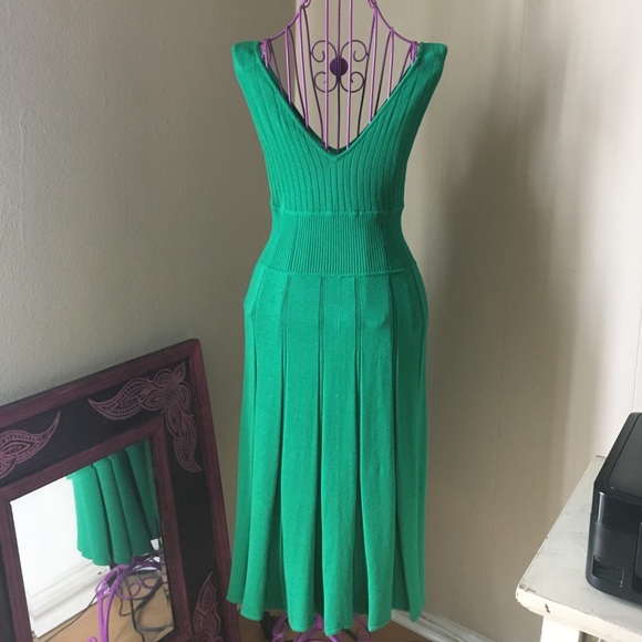 NEED GONE BY 9/15/22 - Brand New Deep V Neck Green Easter Knitted Dress - Picture 5 of 7