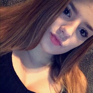 Meet your Posher, Annie