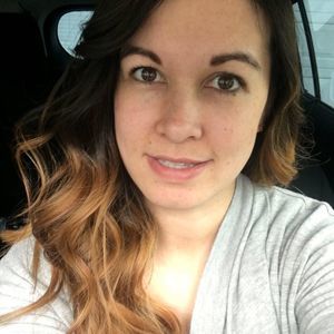 Meet your Posher, Davina