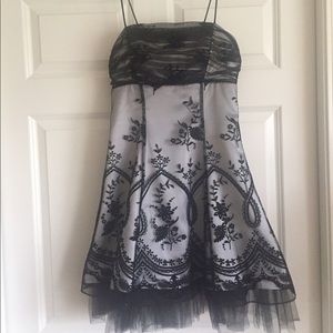 Morgan and co above the knee spaghetti strap dress