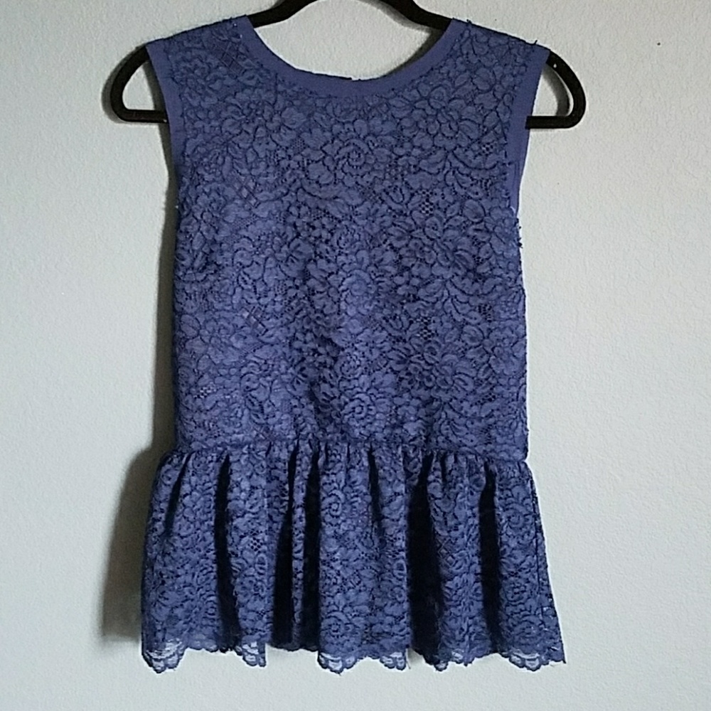 beautiful ruffle Forever 21 top
