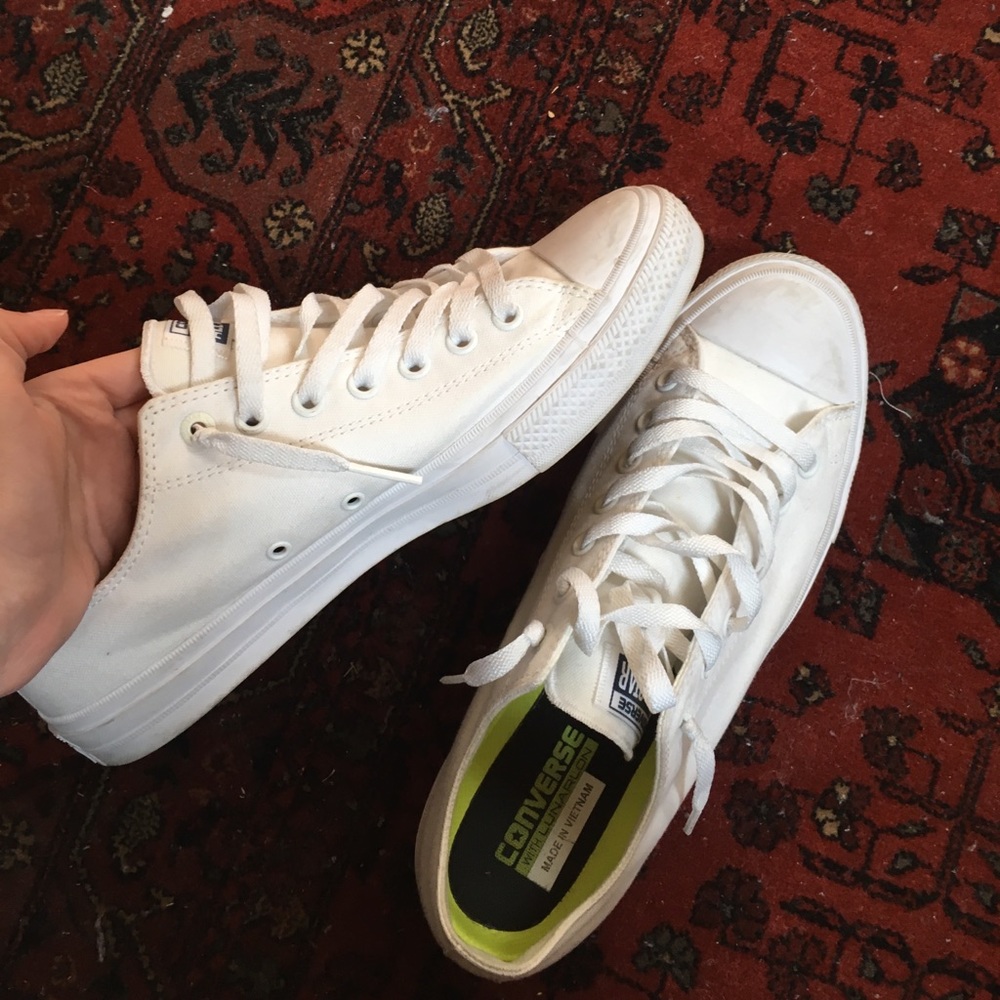 Men's white converse
