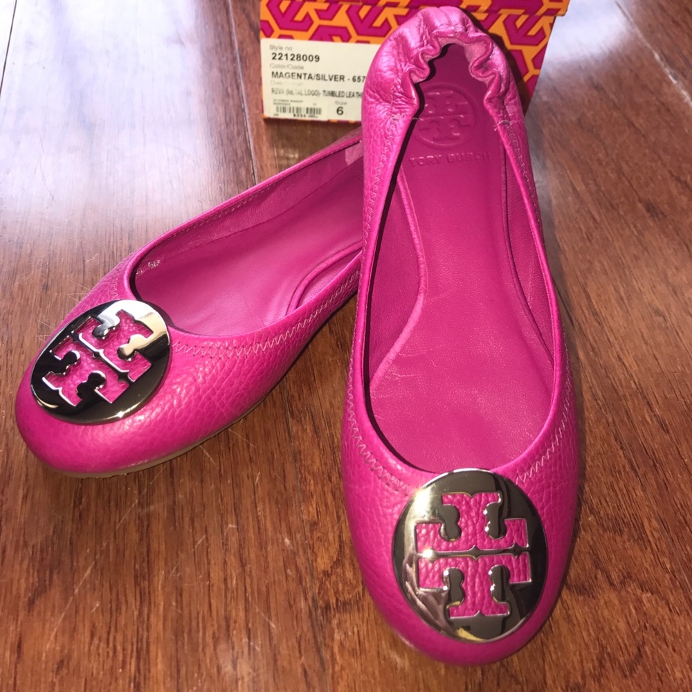 (Sold on mercari) ory Burch magenta/silver
