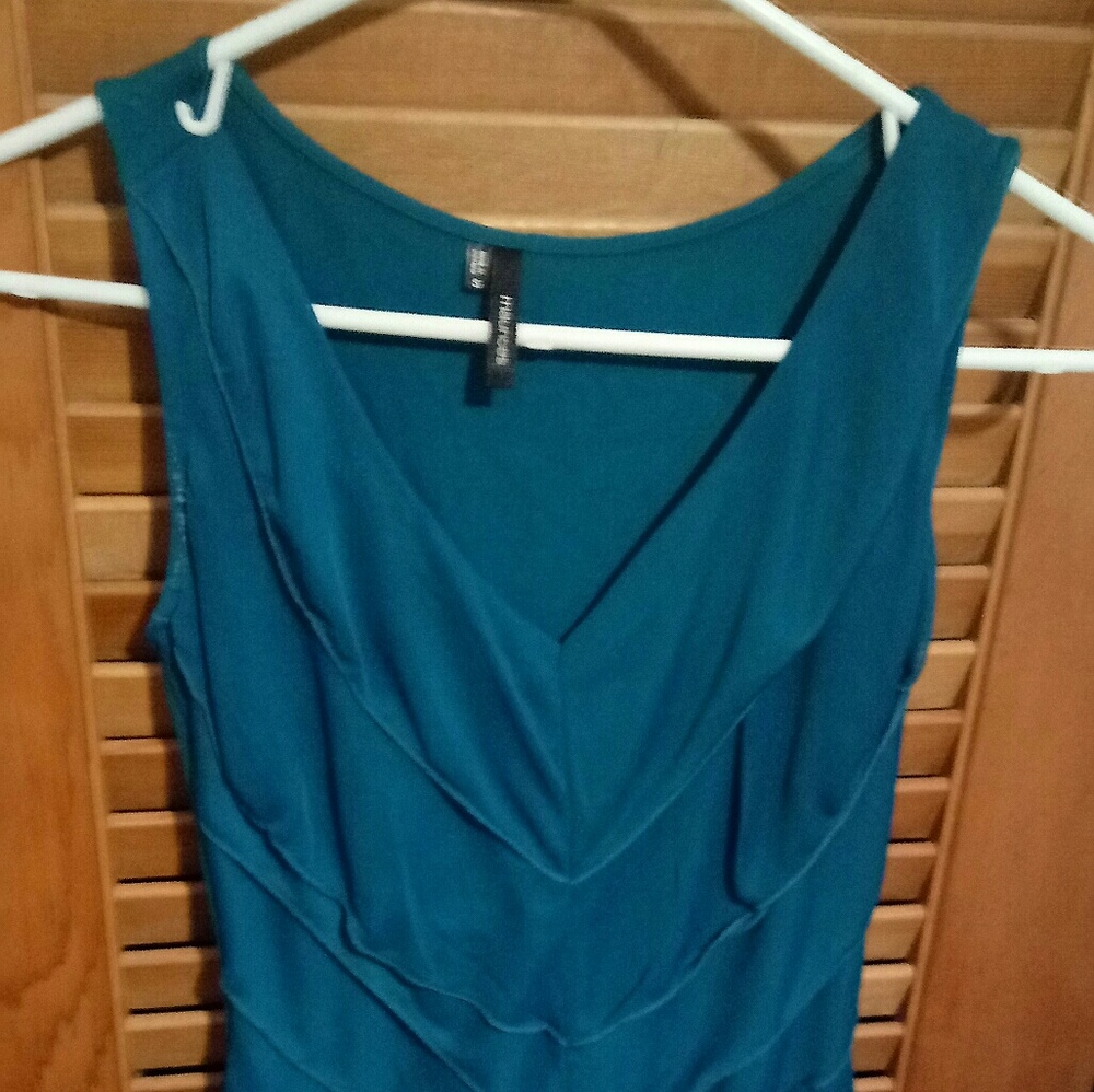 Turquoise top (Trades Welcome)