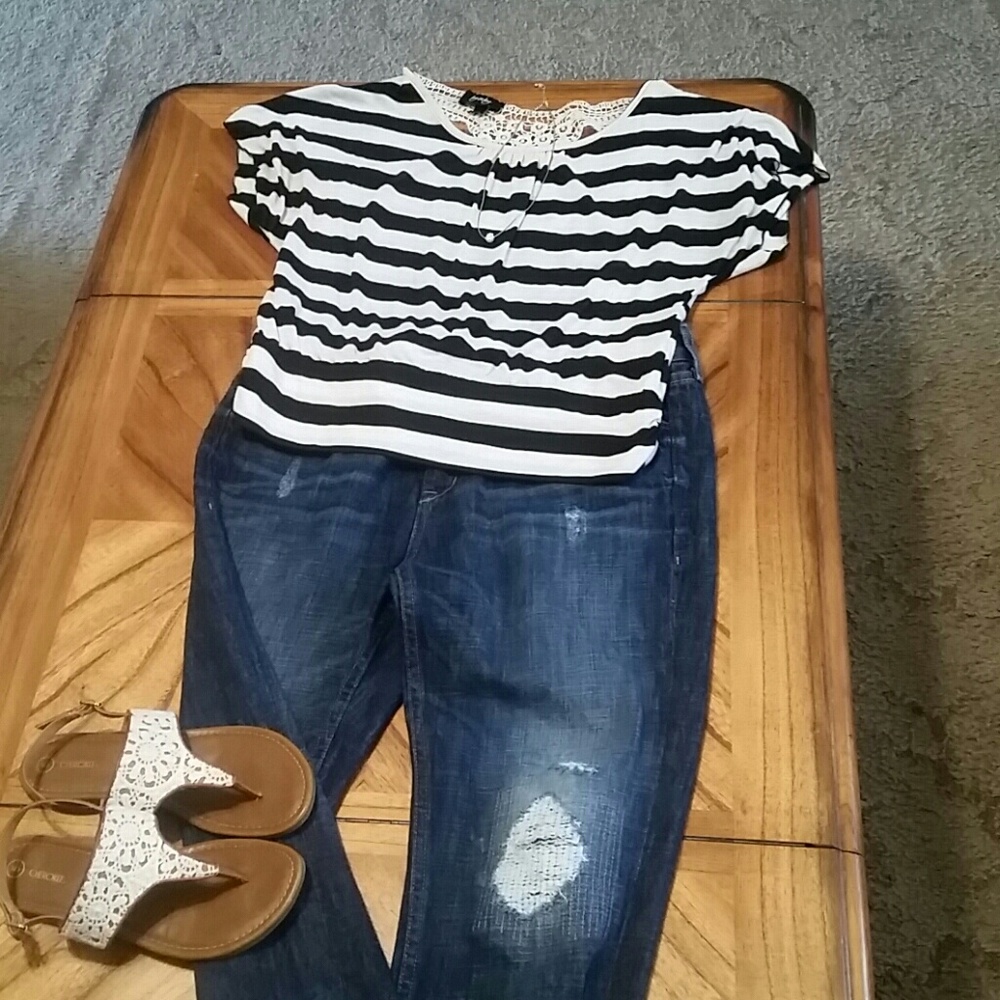 Super cute Womens Top