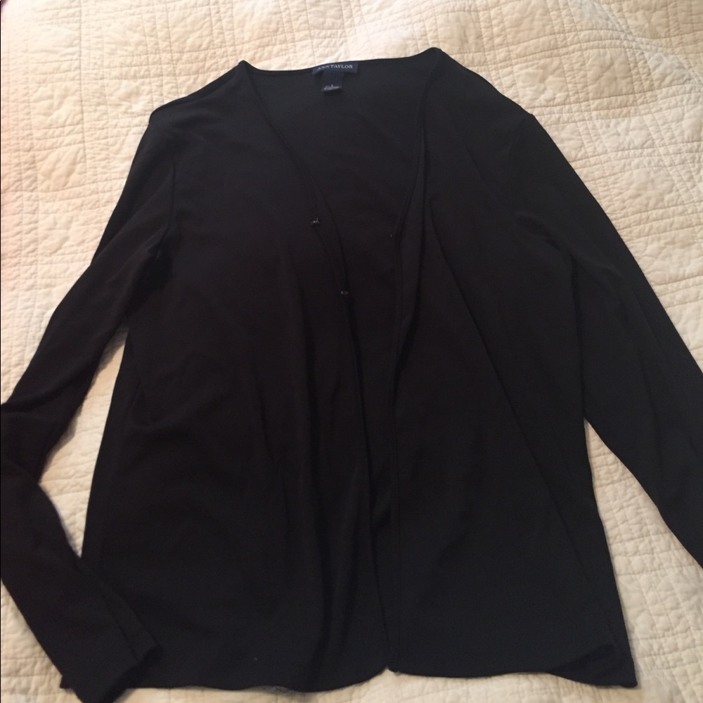 Cardigan, lightweight.