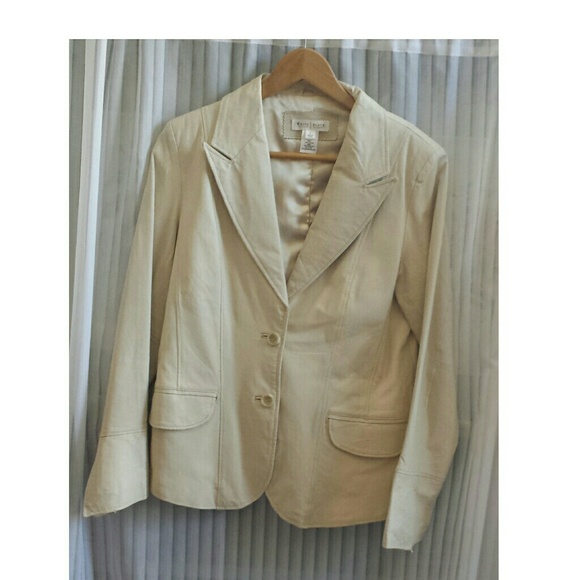 Woman's Leather fully lined Jacket WHBM - Picture 1 of 3