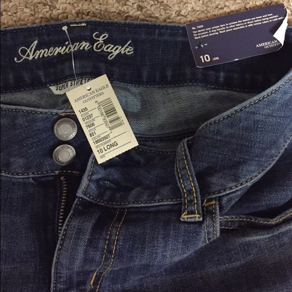 American Eagle Jeans NWT