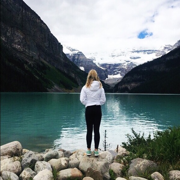 MEET ME - Picture 4 of 4