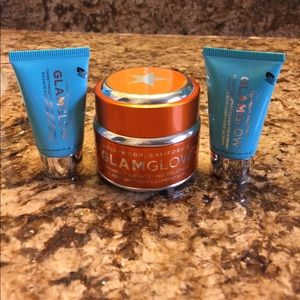 GLAMGLOW face mask bundle