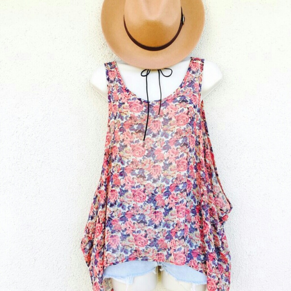 Lush Floral Tank top