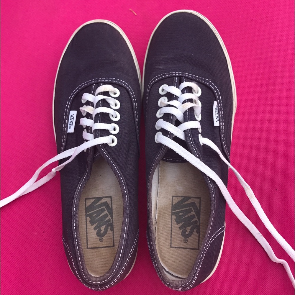 Vans Women's size 7 navy blue low top