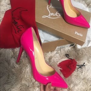 SOLD Christian Louboutin Pigalle 100