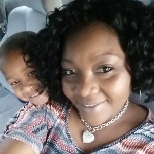 Meet your Posher, Pamela