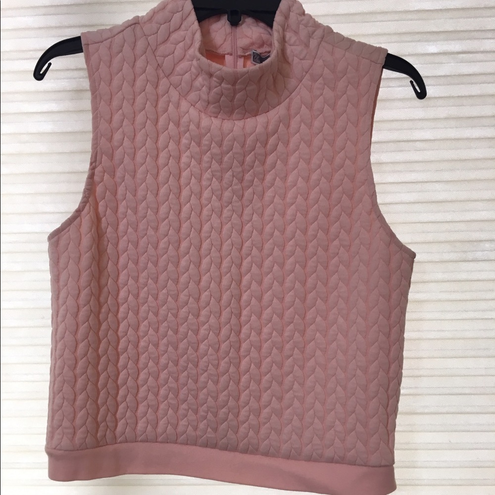 Cropped mock neck tank - pink cable knit