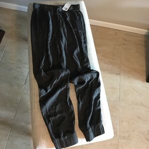 Forever 21 joggers. NWT!