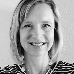 Meet your Posher, Kenra