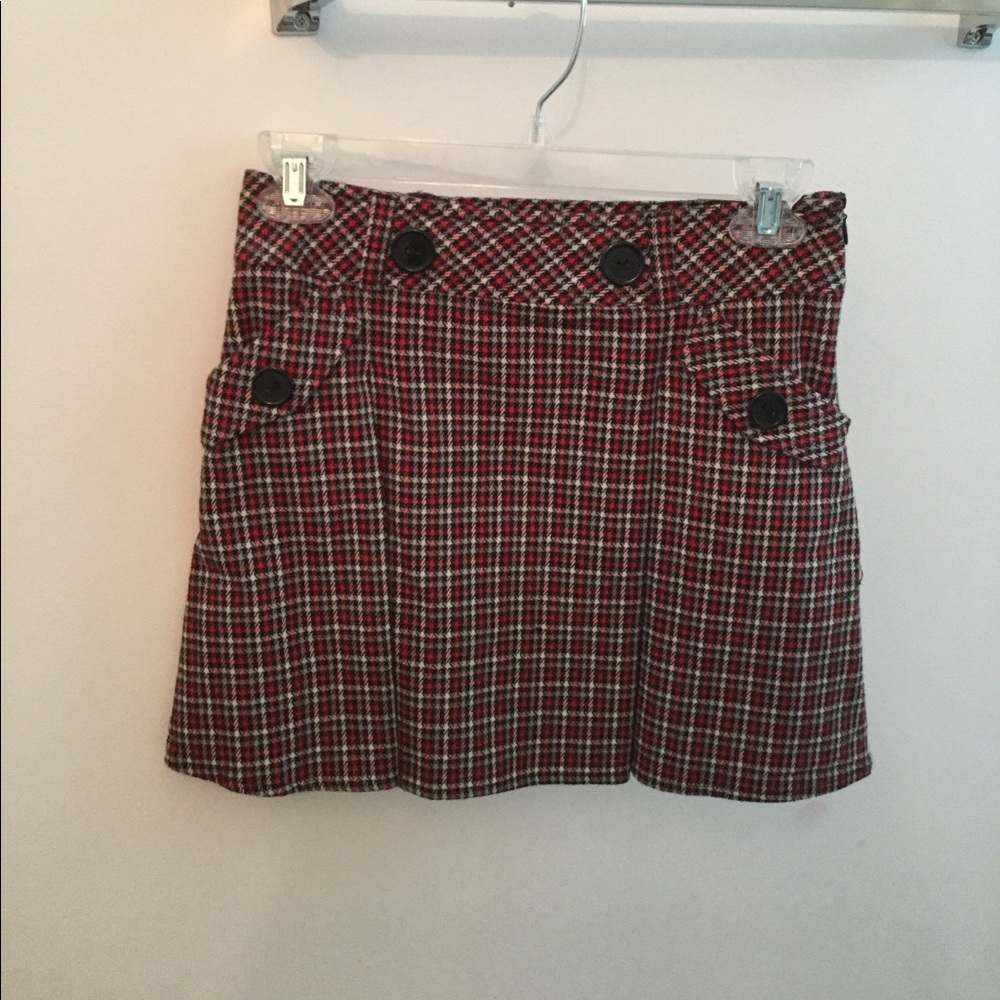 Red Houndstooth skirt