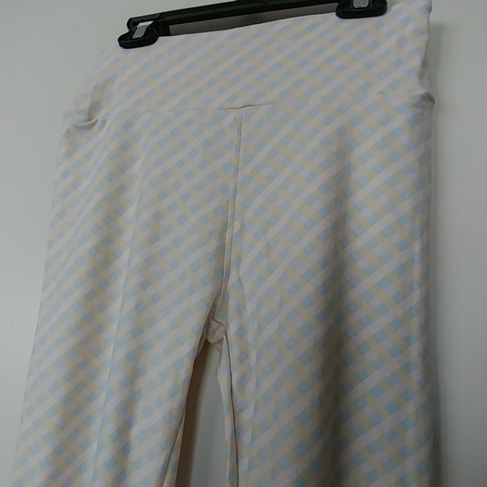 NWOT 🍒🍇🆕LULAROE PASTEL GINGHAM LEGGINGS OS