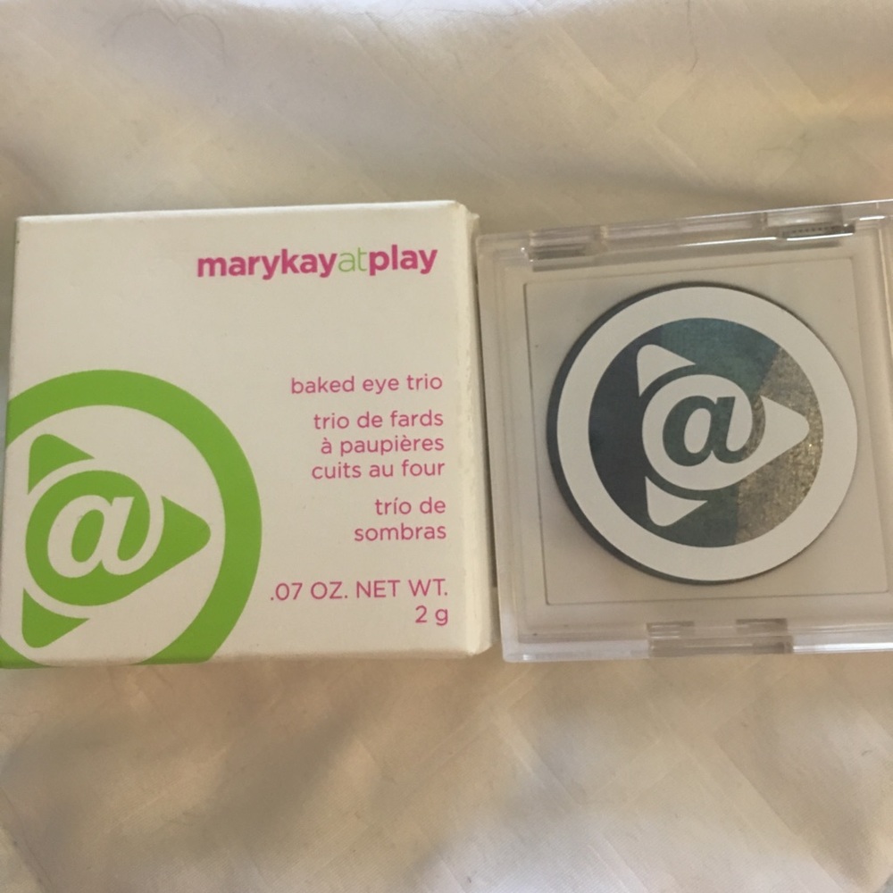 NIB Mary Kay at Play Baked Eye Trio