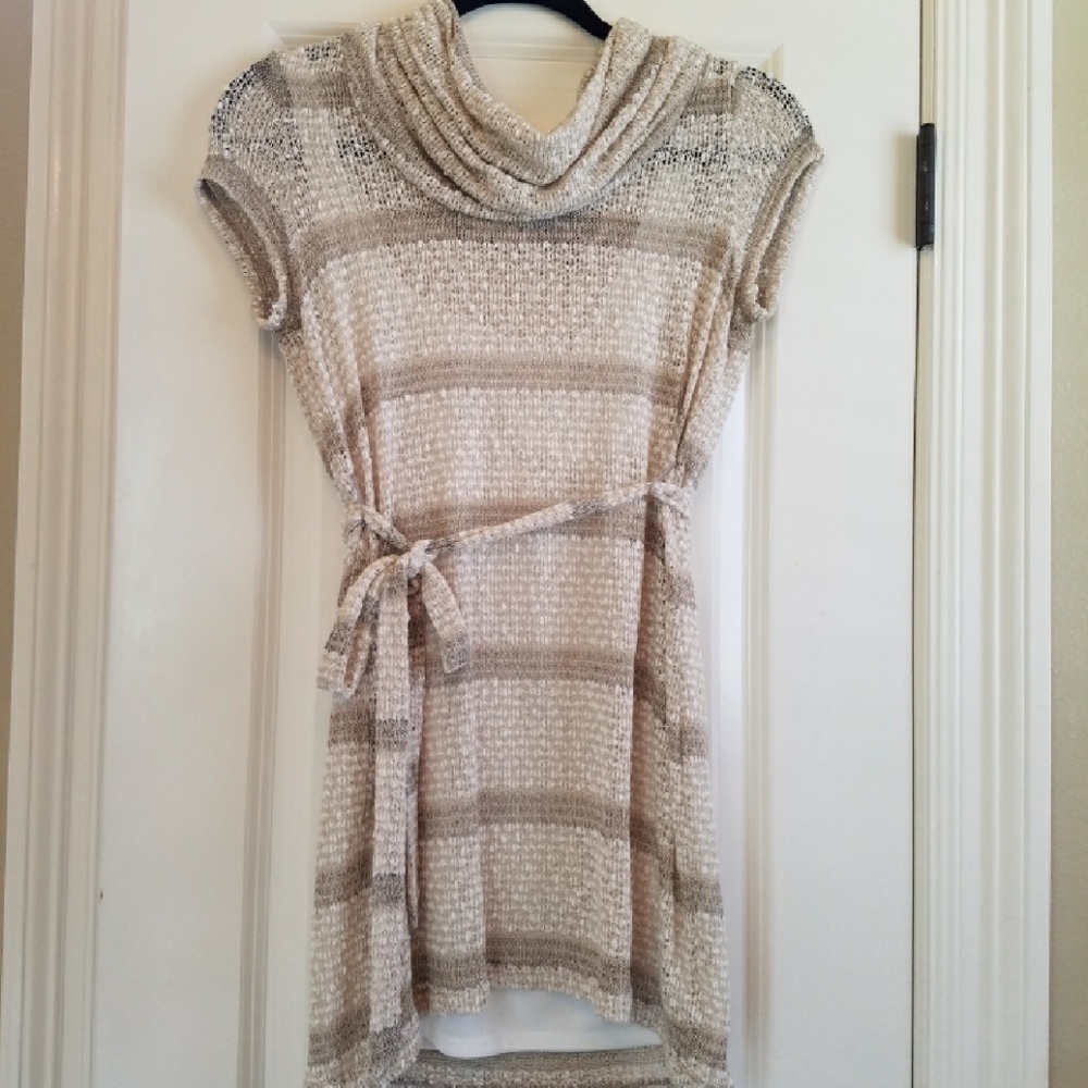 Maternity tunic top