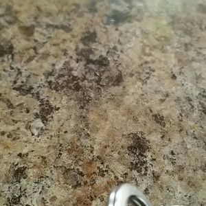 Meet your Posher, Carolyn