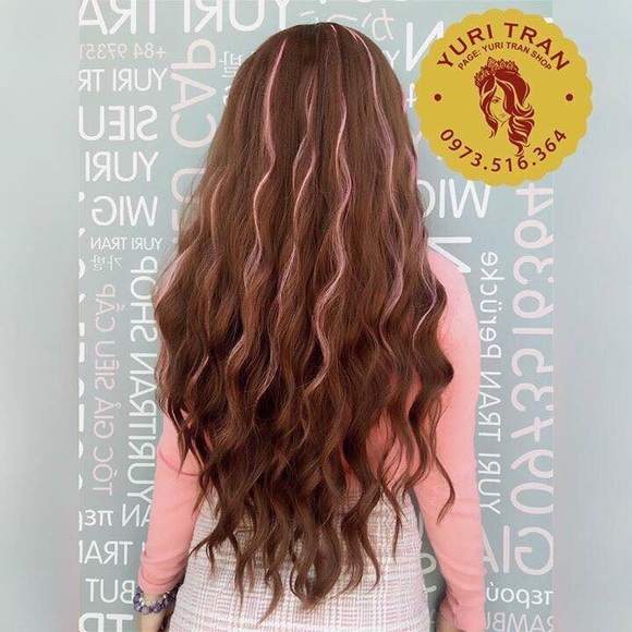 Wigs - Picture 4 of 8