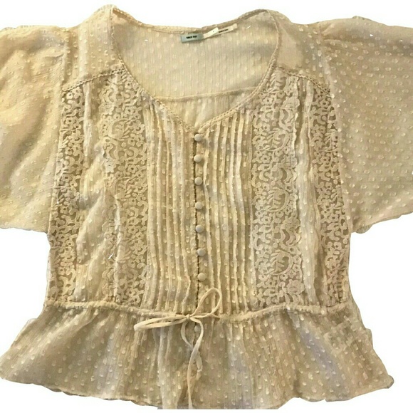 SOLD UO Kimchi Blue Ivory Cute Blouse - Picture 4 of 8