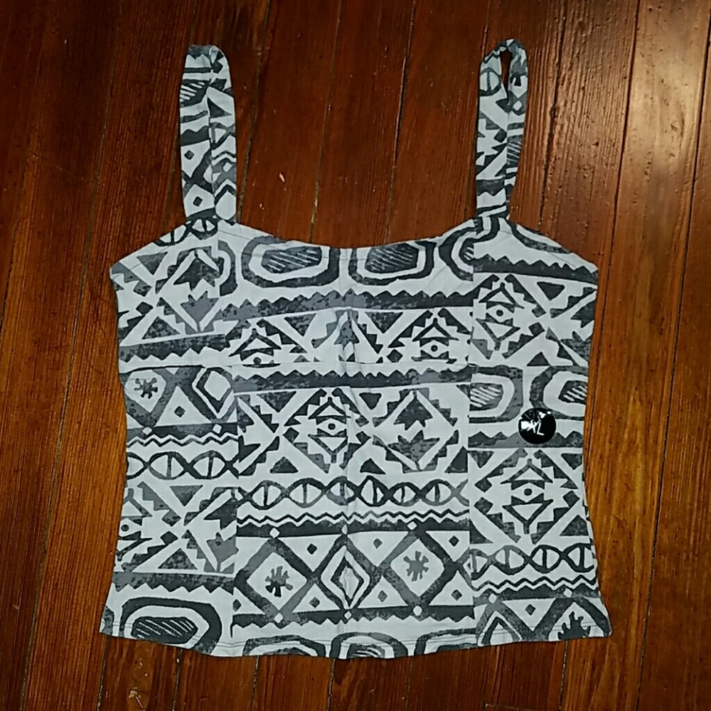 Aztec crop top - Picture 1 of 1