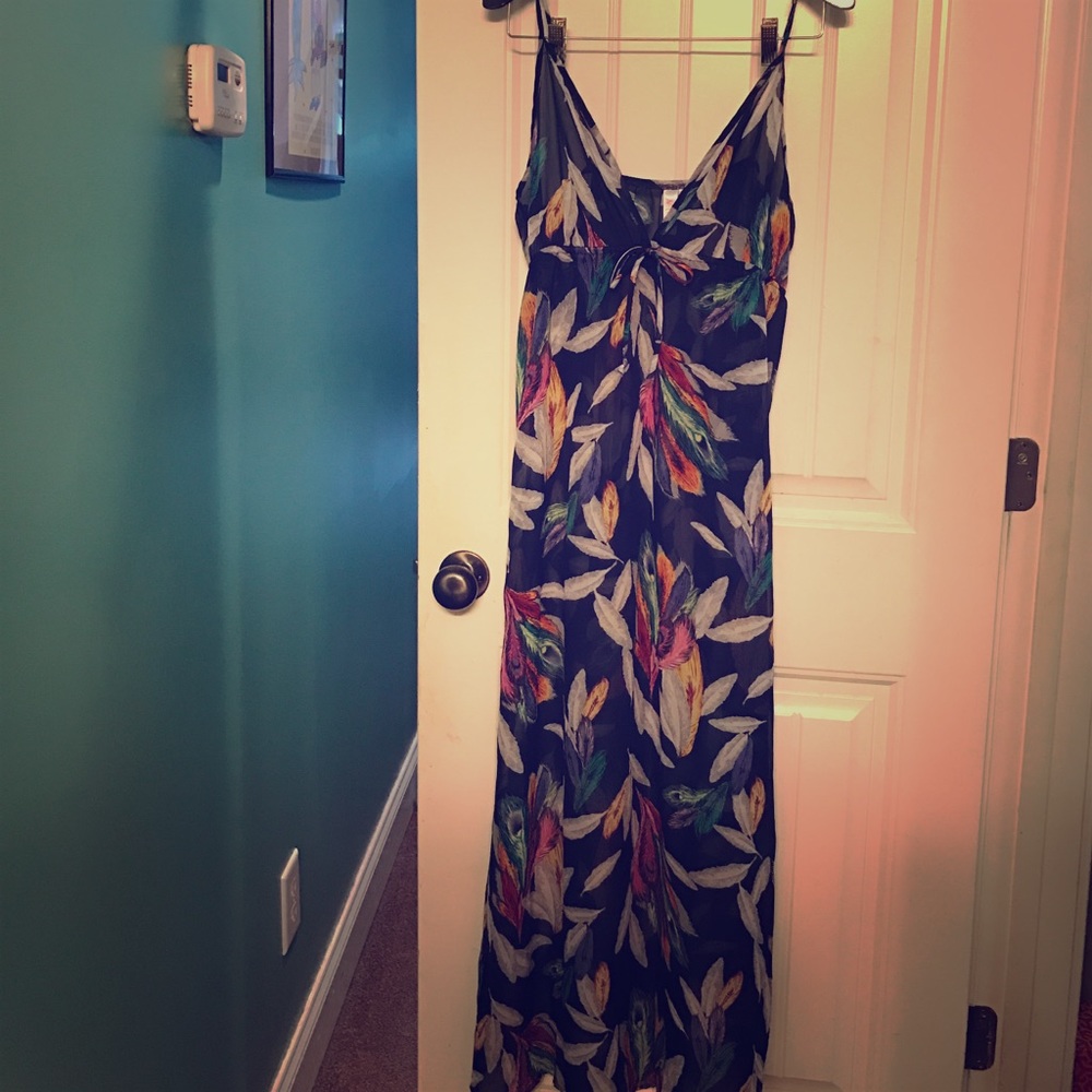 Maxi Dress Beach Coverup!! 🌊 🌊