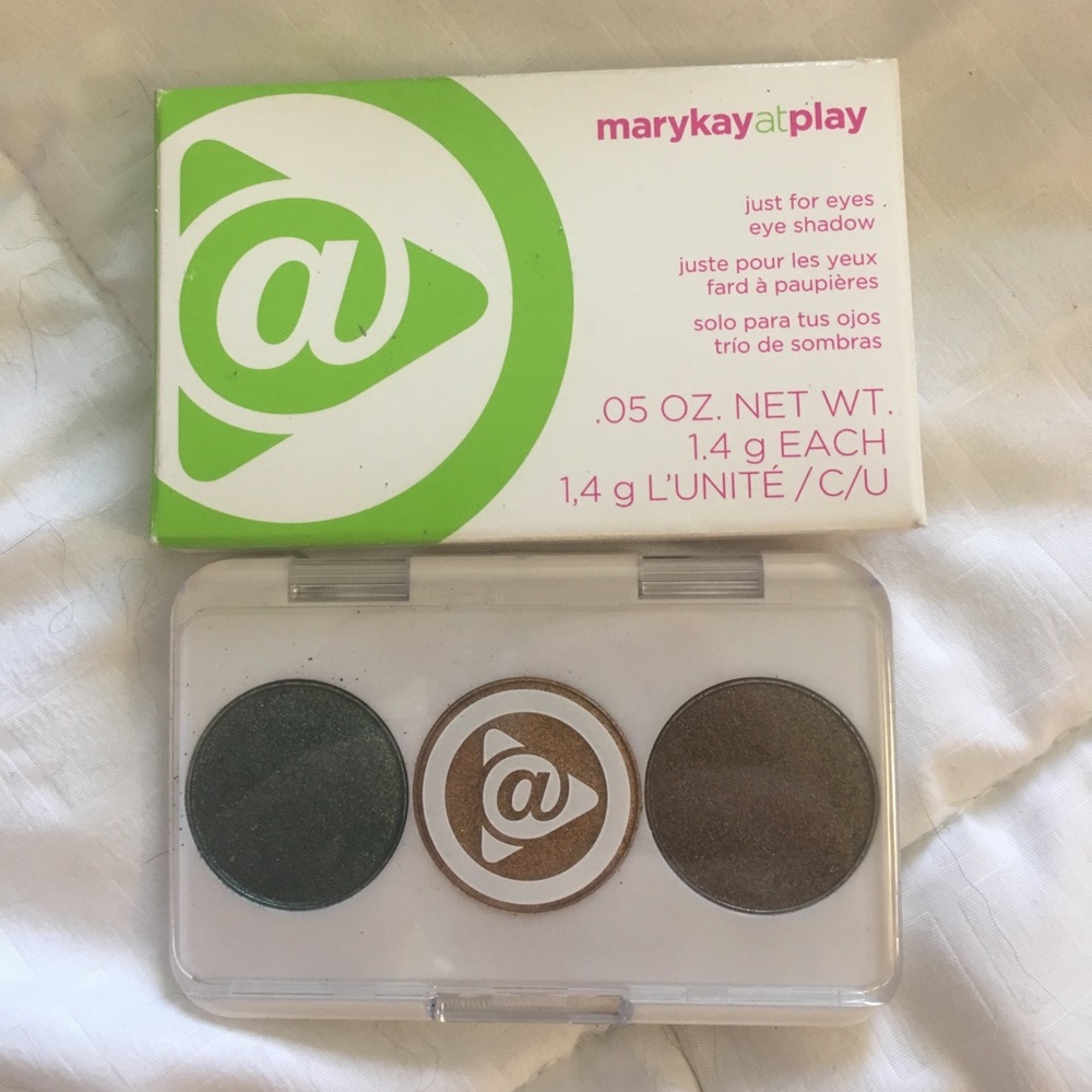 NIB Mary Kay at Play Just for Eyes Shadow