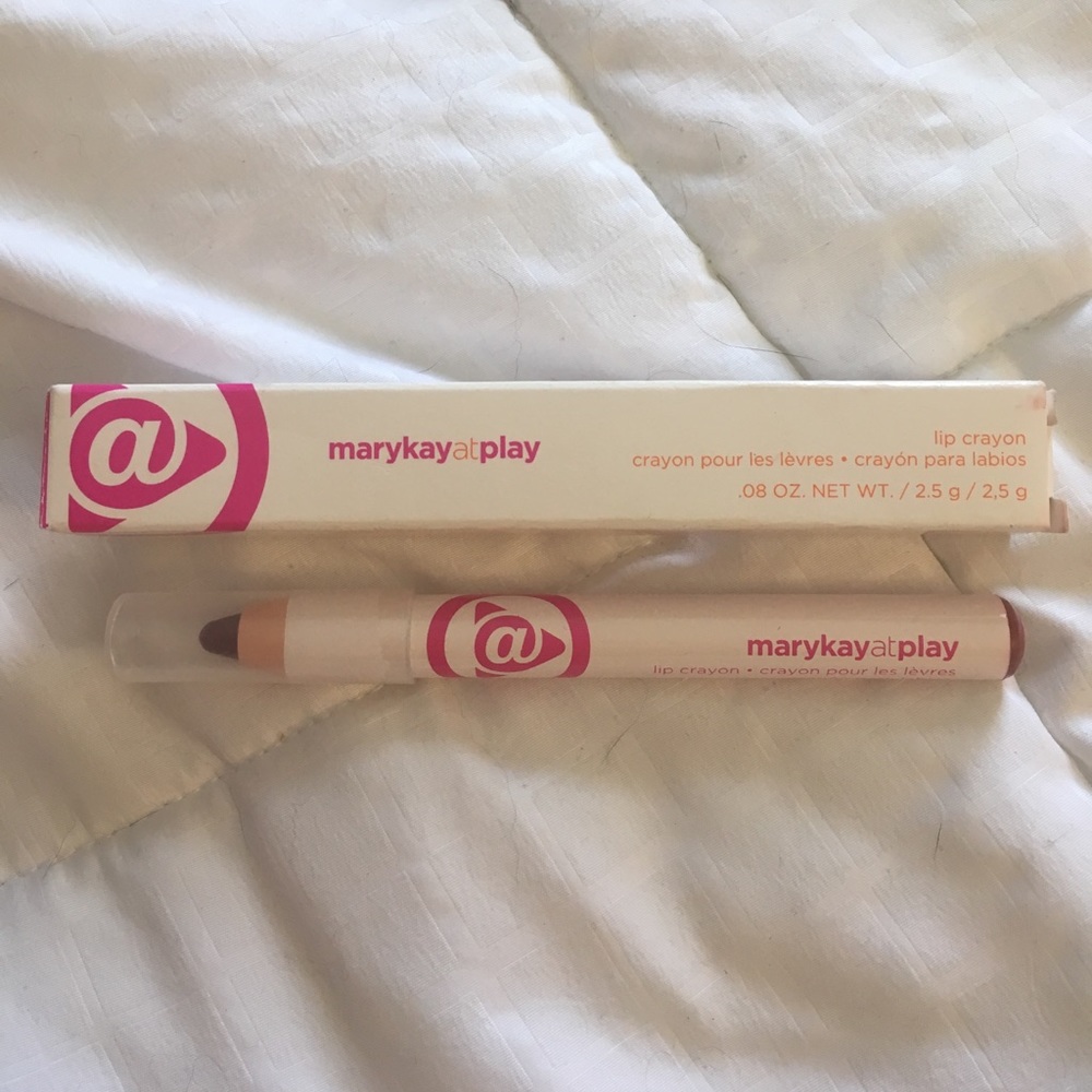 NIB Mary Kay at Play Lip Crayon
