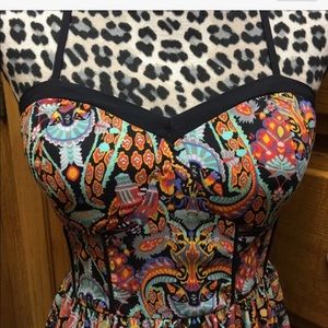 Pretty little dress.