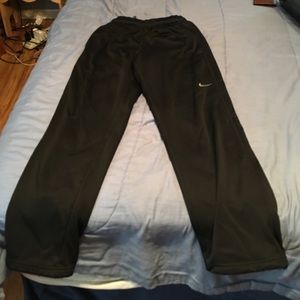 Nike therms fit pants
