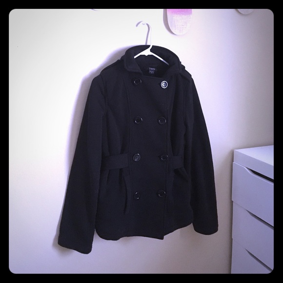 Small warm coat 🖤 - Picture 1 of 4