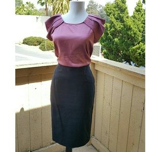 💋The Limited 🌸 EUC Mauve Top